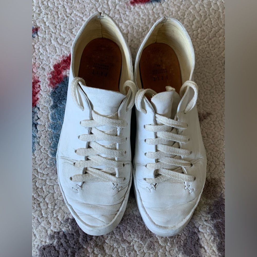 FEIT Ecru Sneakers